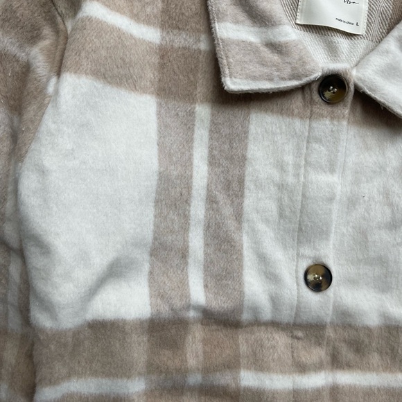 SALE!! Ivory & Taupe Plaid Jacket - Picture 6 of 6